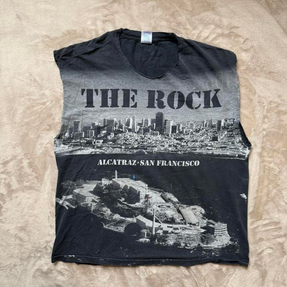Vintage 90s Alcatraz AOP san Francisco muscle tee